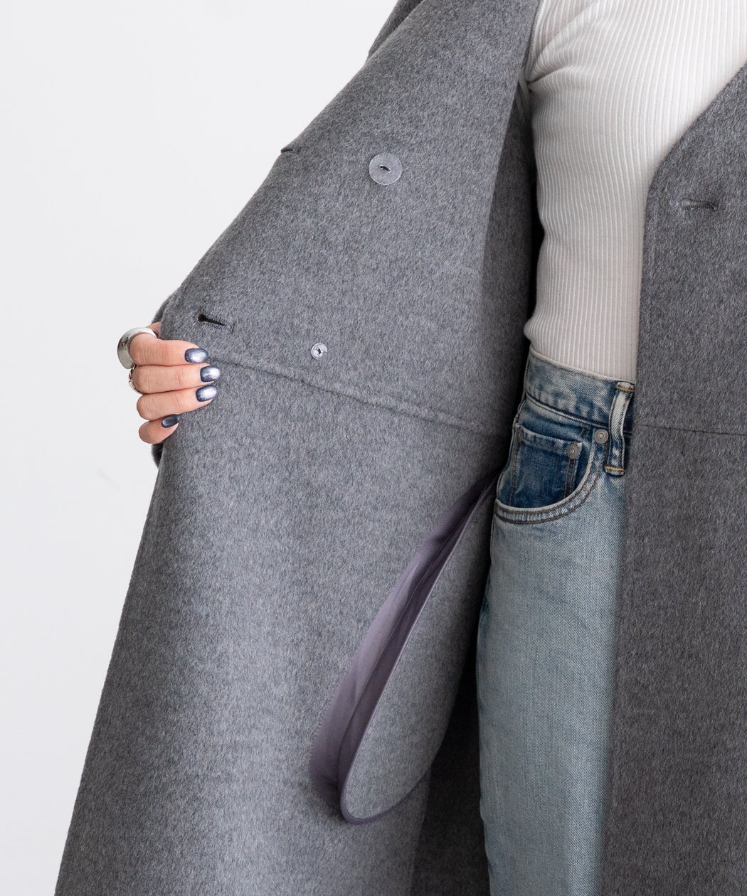 WOOL NO-COLLAR COAT