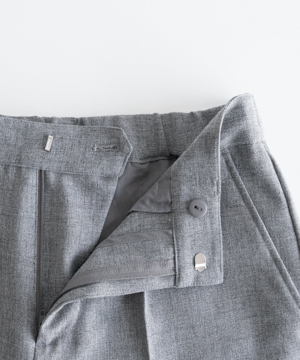SHORT PANTS