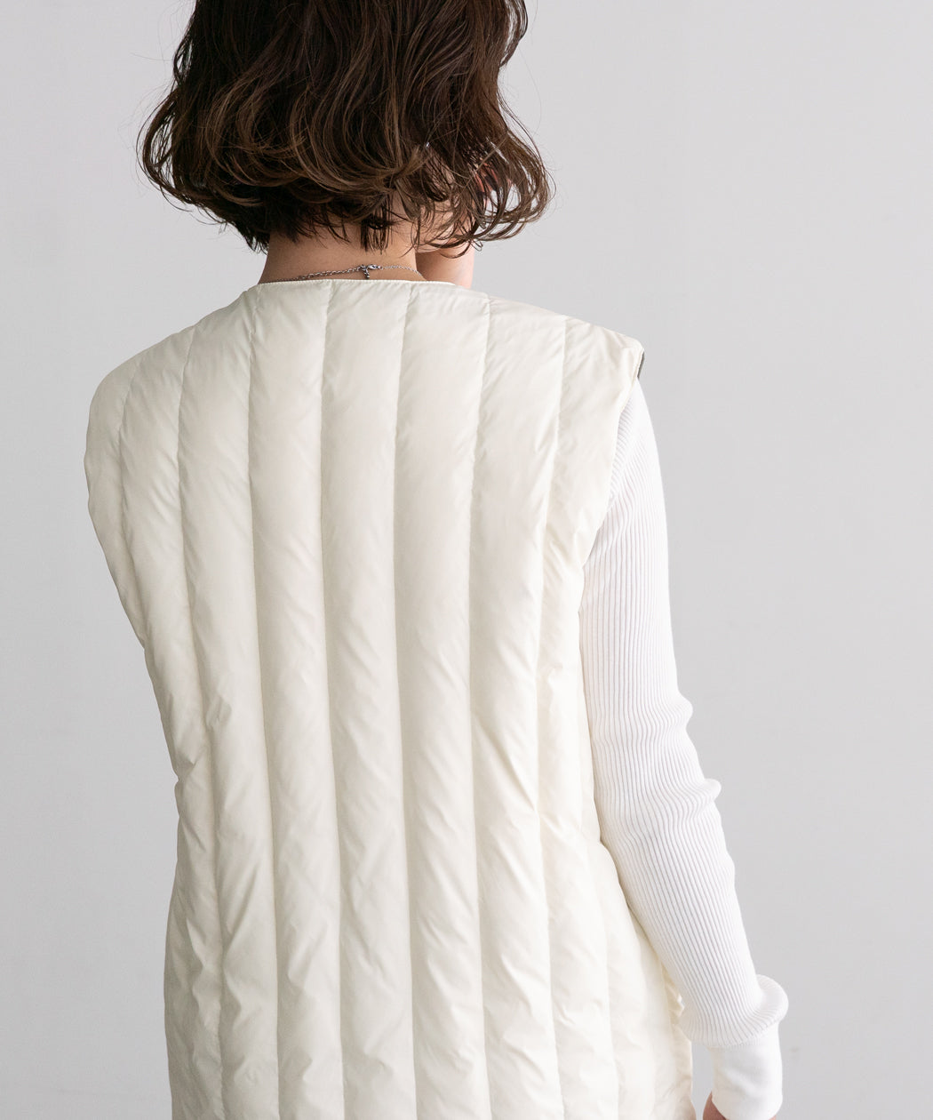 REVERSIBLE DAWN VEST