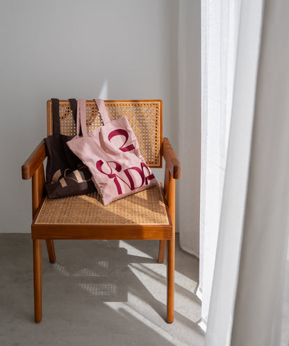 EMBROIDERED NYLON TOTE