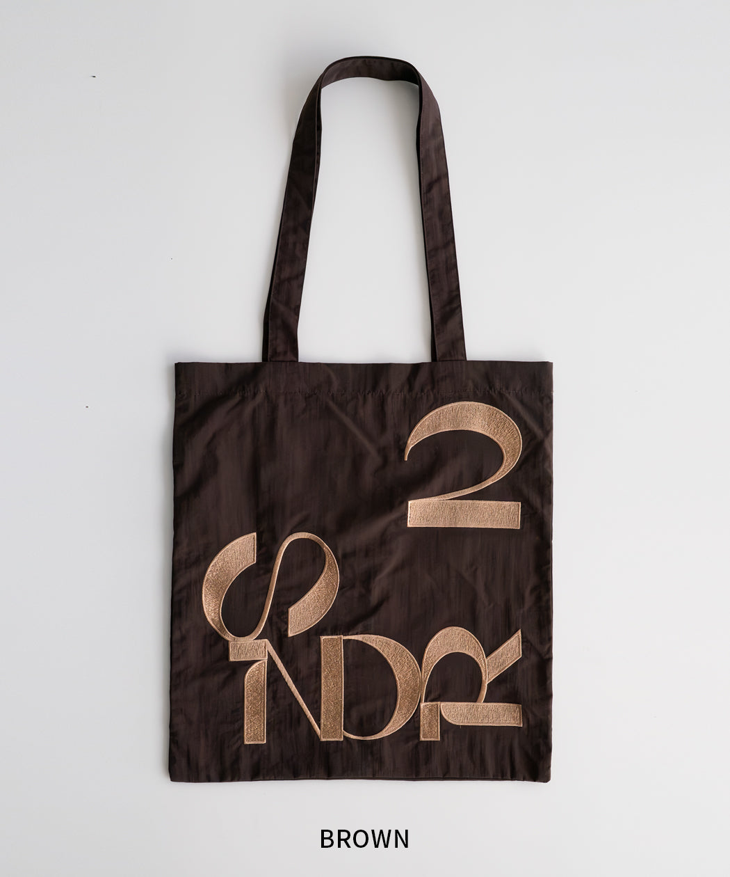 EMBROIDERED NYLON TOTE