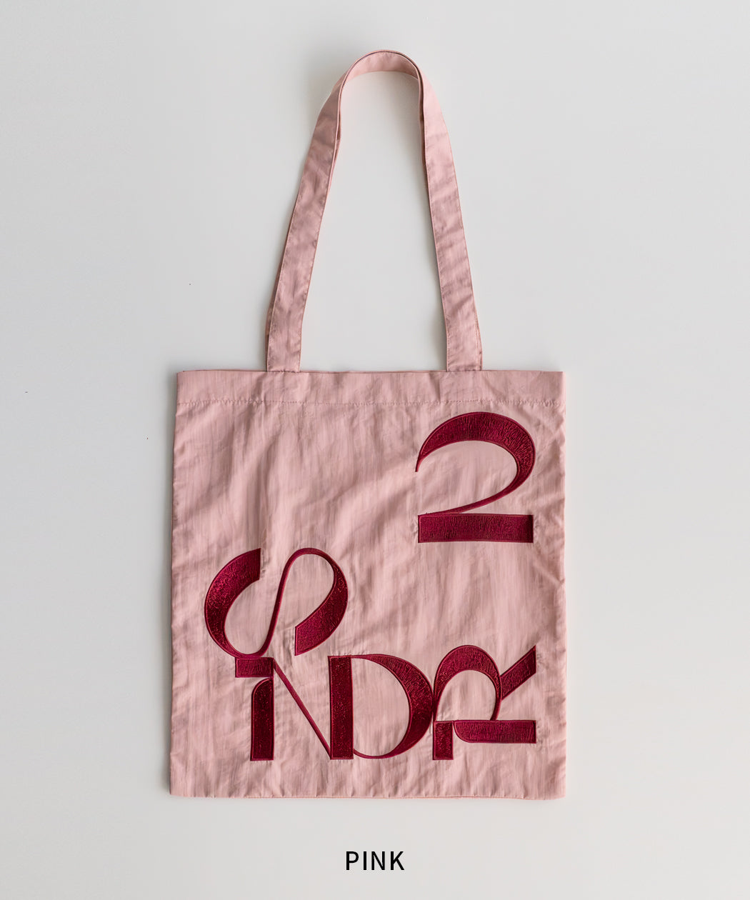 EMBROIDERED NYLON TOTE