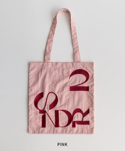EMBROIDERED NYLON TOTE