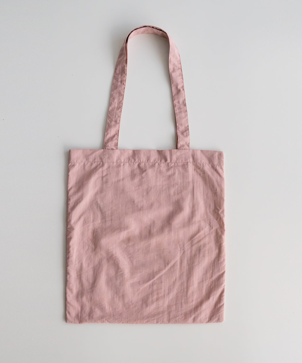 EMBROIDERED NYLON TOTE